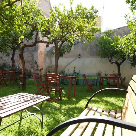 Il Giardino Del Barocco Bed & Breakfast Noto Exterior photo